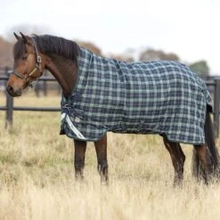 Horseware Rhino Wug Medium Vari-Layer Turnout 250g